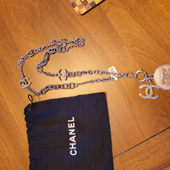 Silver Chain Necklace - Picture 7 of 9